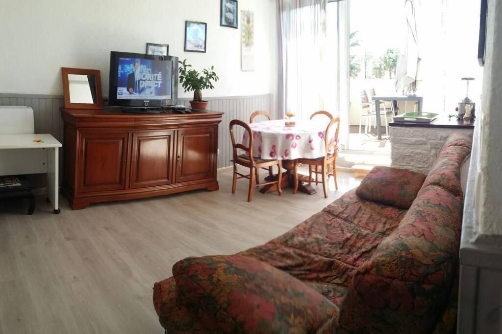 Apartamento Beau T2 climatisé avec terrasse 100m plage Saint-Cyprien  Exterior foto