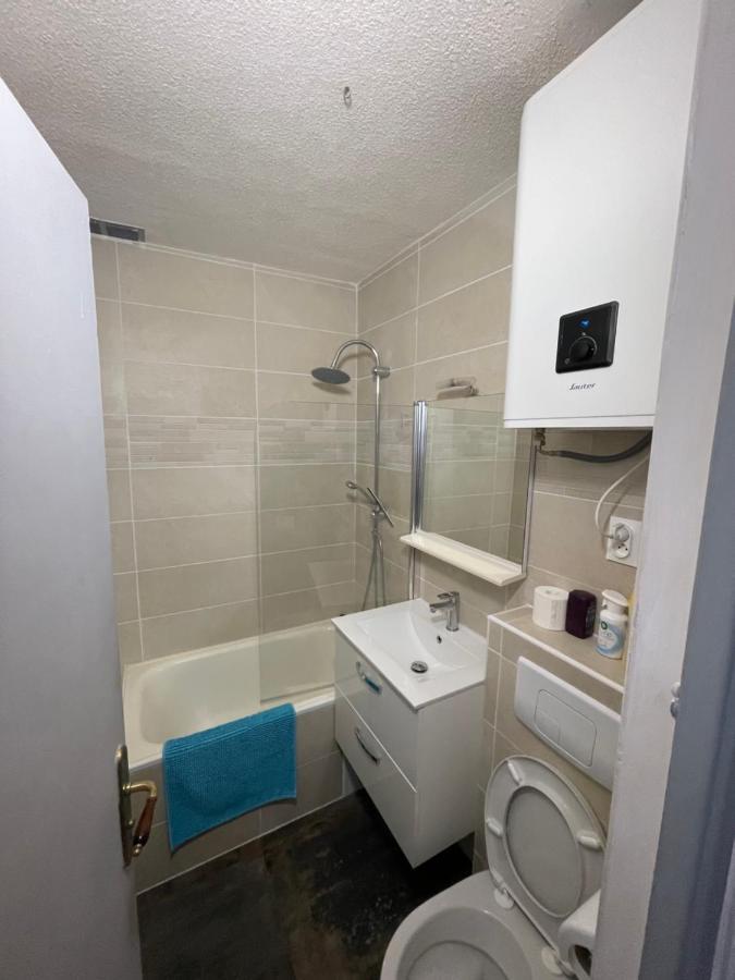 Apartamento Beau T2 climatisé avec terrasse 100m plage Saint-Cyprien  Exterior foto